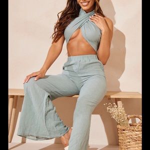 Pretty Little Thing new w out tags